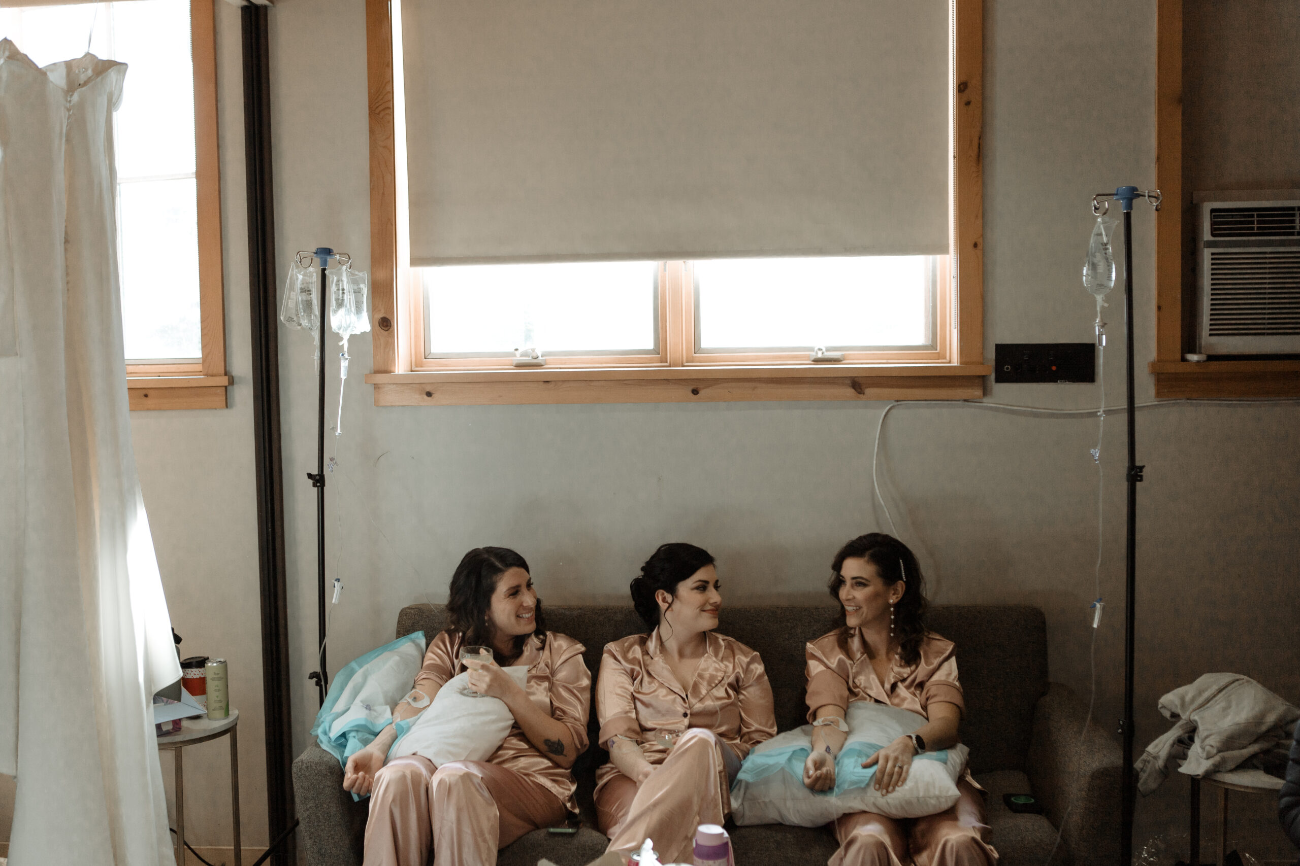 Leavenworth wedding party